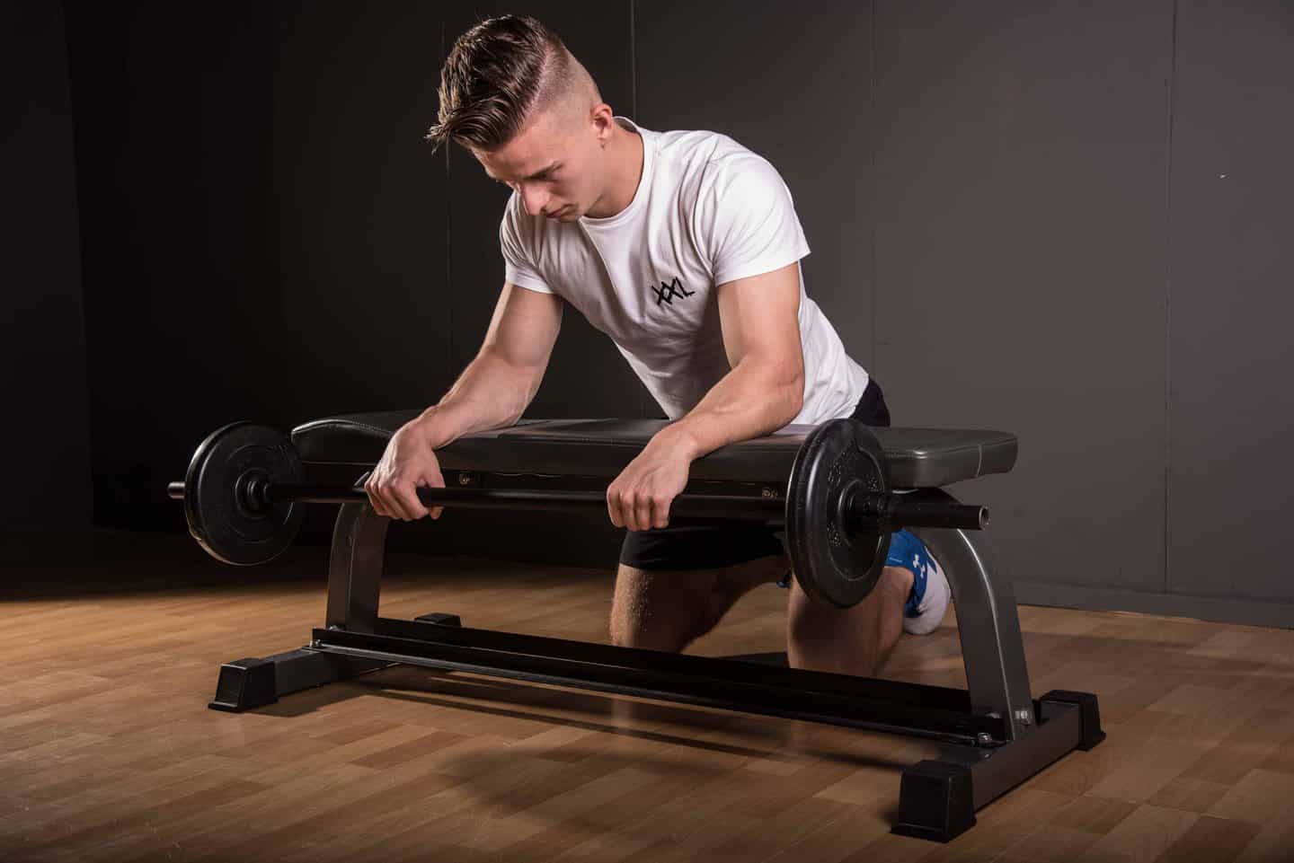 Reverse Barbell Wrist Curl