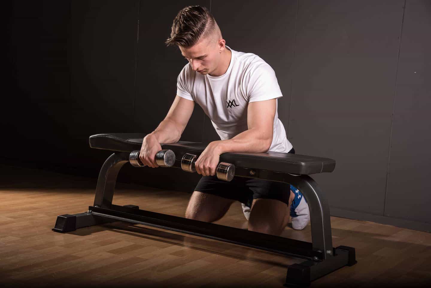 Dumbbell Reverse Wrist Curl