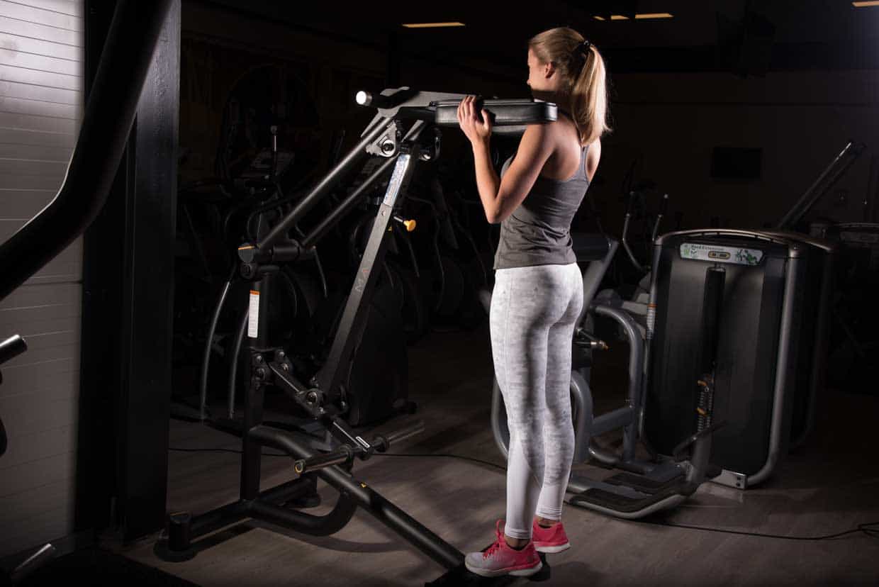 Machine standing calf raises